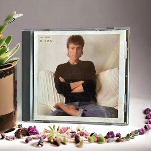 THE JOHN LENNON COLLECTION 1989 EMI RECORDS 19 TRACKS ~ LIKE NEW!